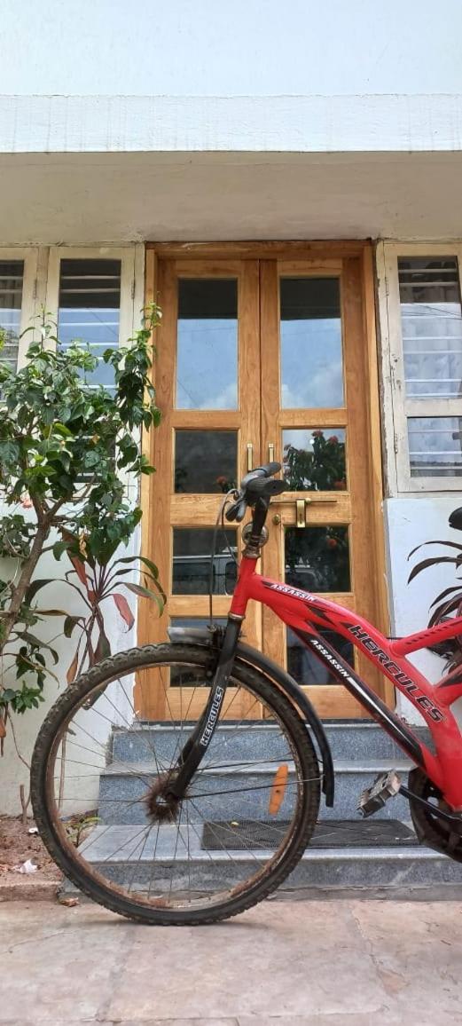Swanky Sojourns Homestay Kolhapur Buitenkant foto